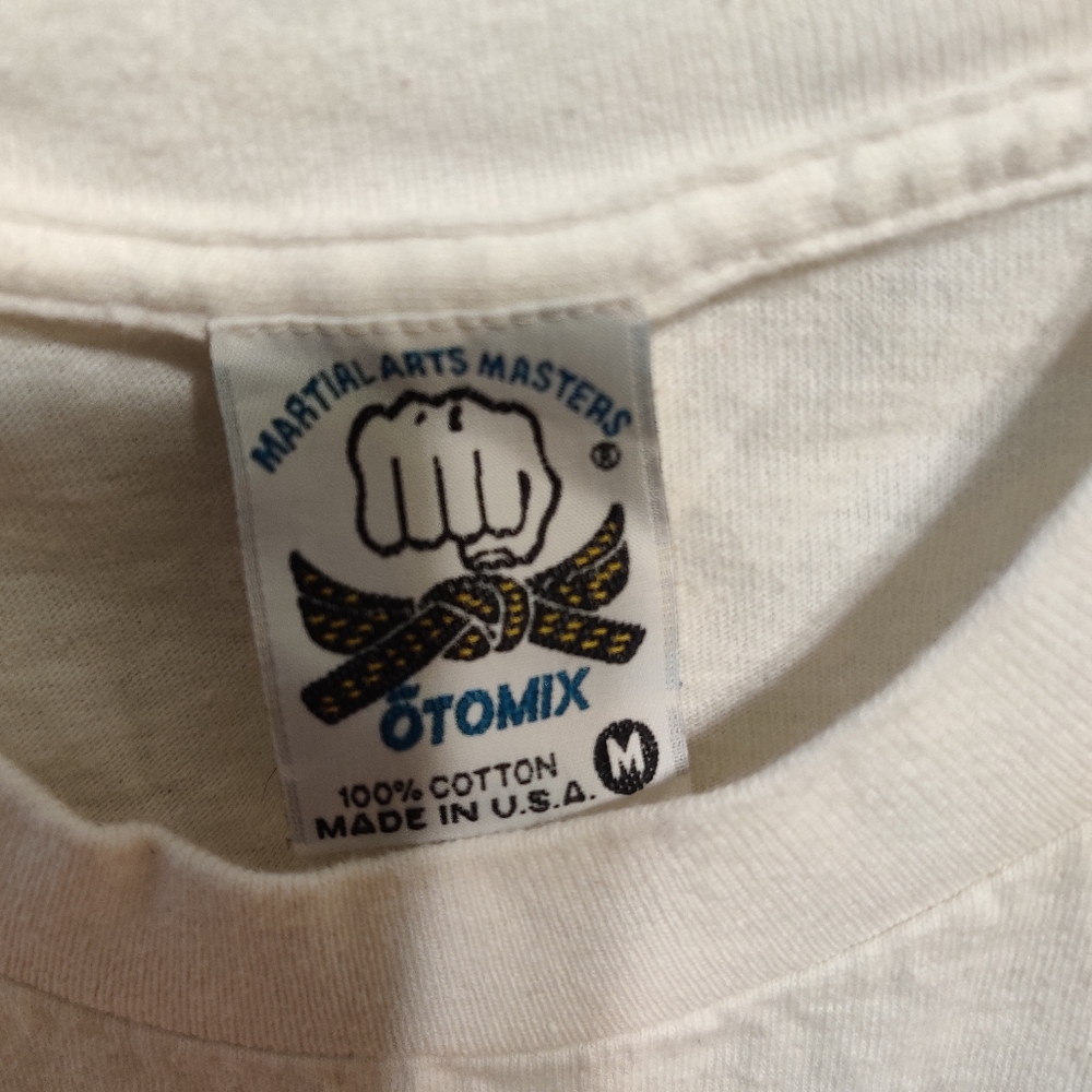 T shirt - Picture 2 of 3